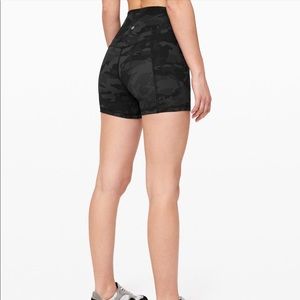 Lululemon shorts ✨